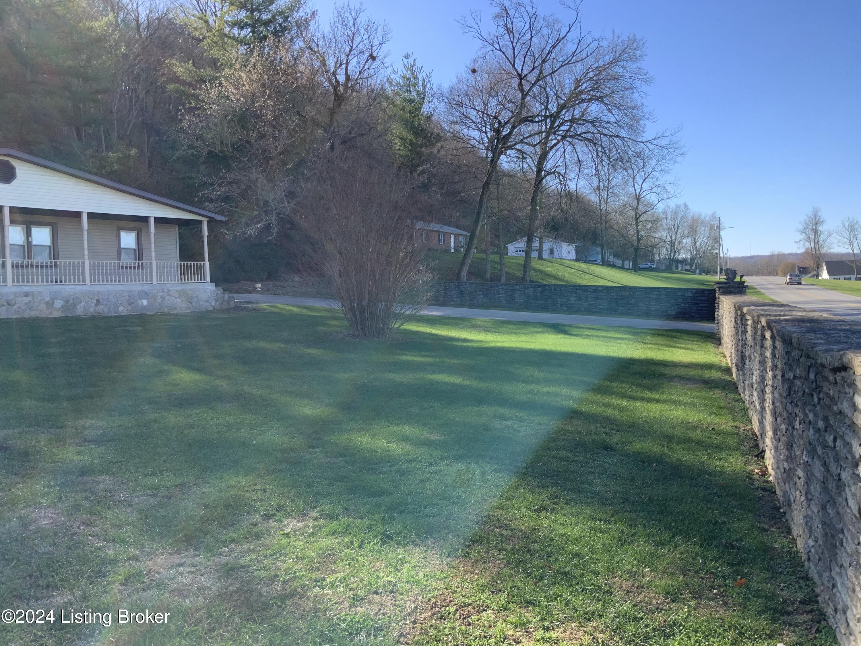 1406 Gillock Ave, Carrollton, Kentucky image 7