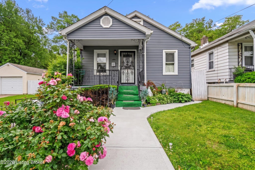 Photo of 1412 Haskin Ave, Louisville, KY 40215 (MLS # 1730424)