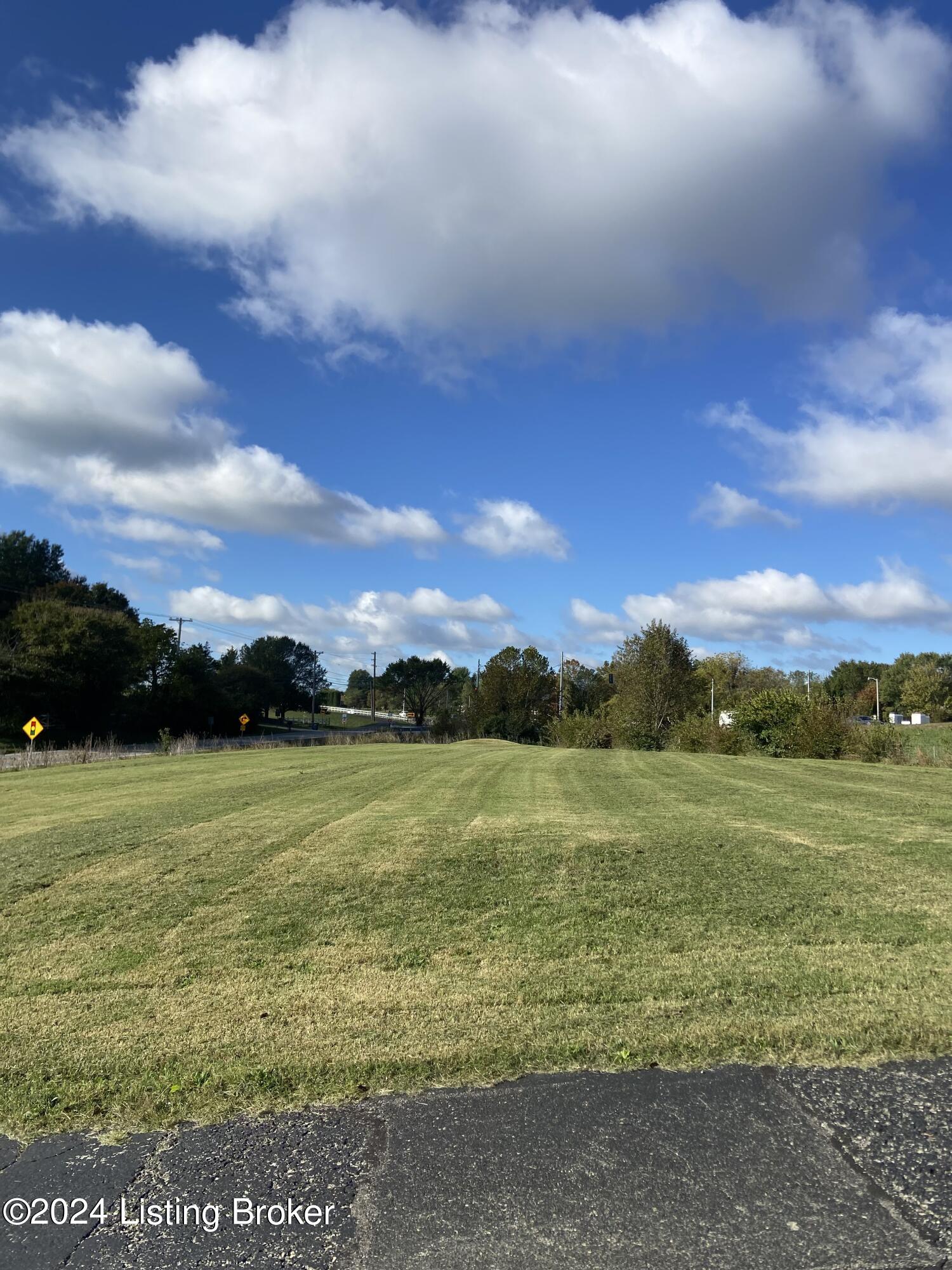 226 N Old Preston North Hwy, Shepherdsville, Pennsylvania image 1