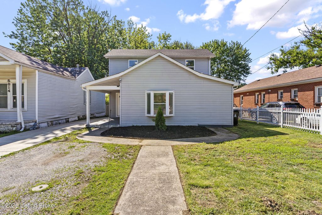 Photo of 5012 Southside Dr, Louisville, KY 40214 (MLS # 1716100)