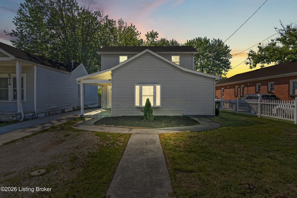 Photo of 5012 Southside Dr, Louisville, KY 40214 (MLS # 1716100)