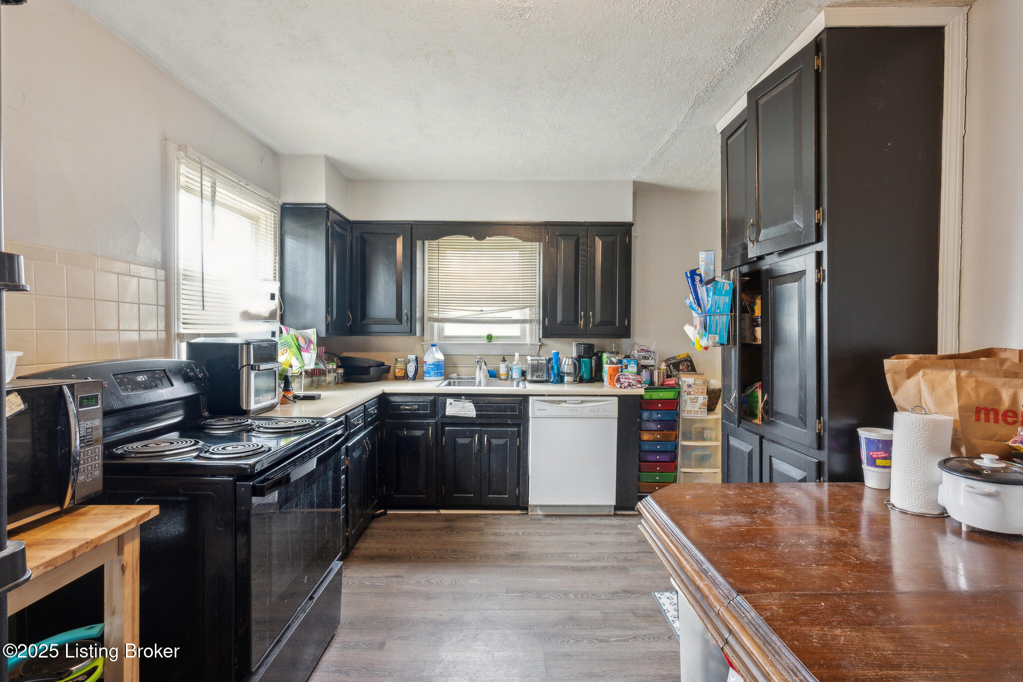 2908 Faywood Way, Louisville, Kentucky image 6