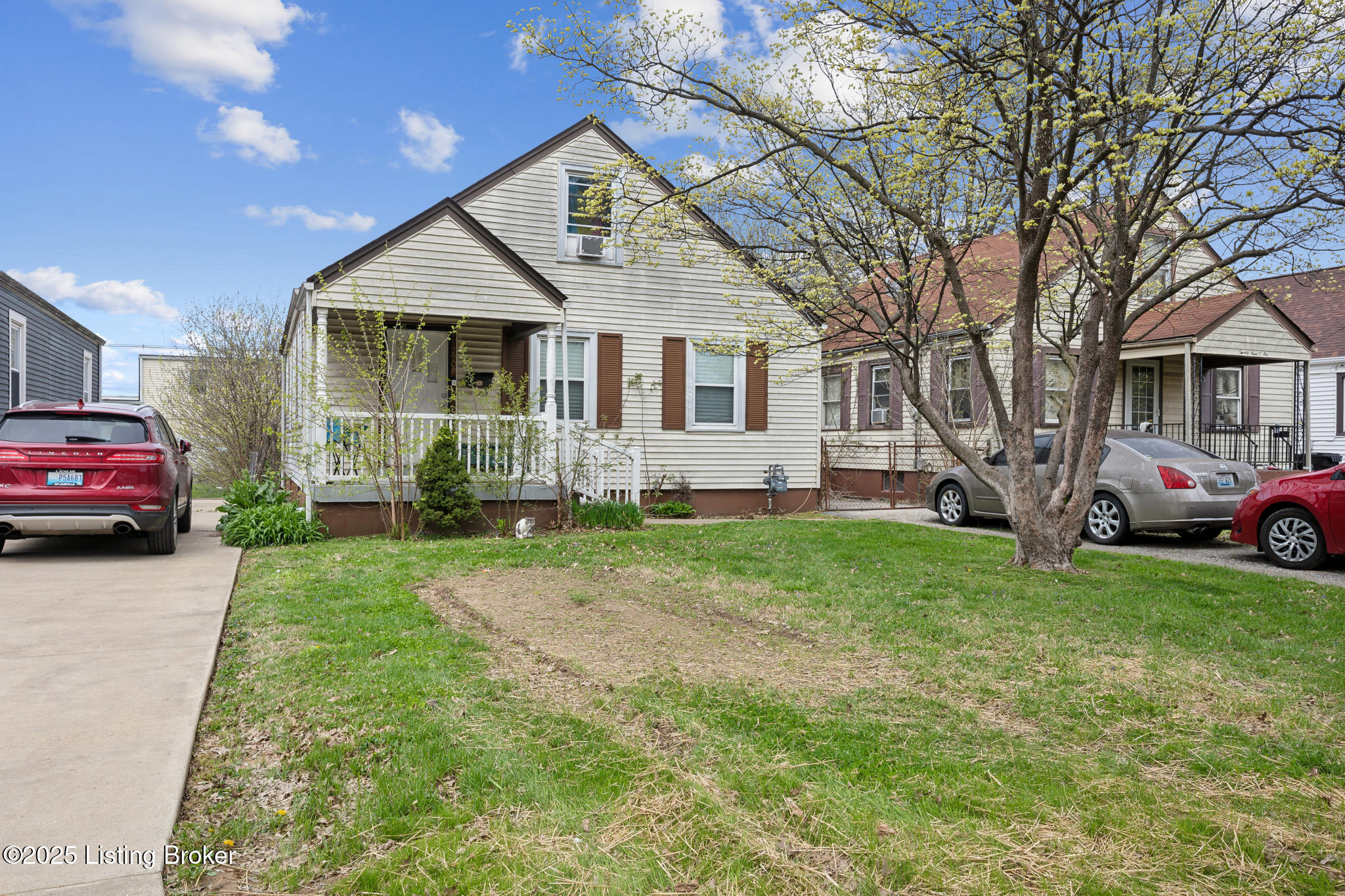 2908 Faywood Way, Louisville, Kentucky image 2