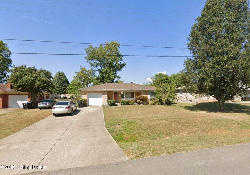 Photo of 6806 Mariposa Dr, Louisville, KY 40214 (MLS # 1713702)