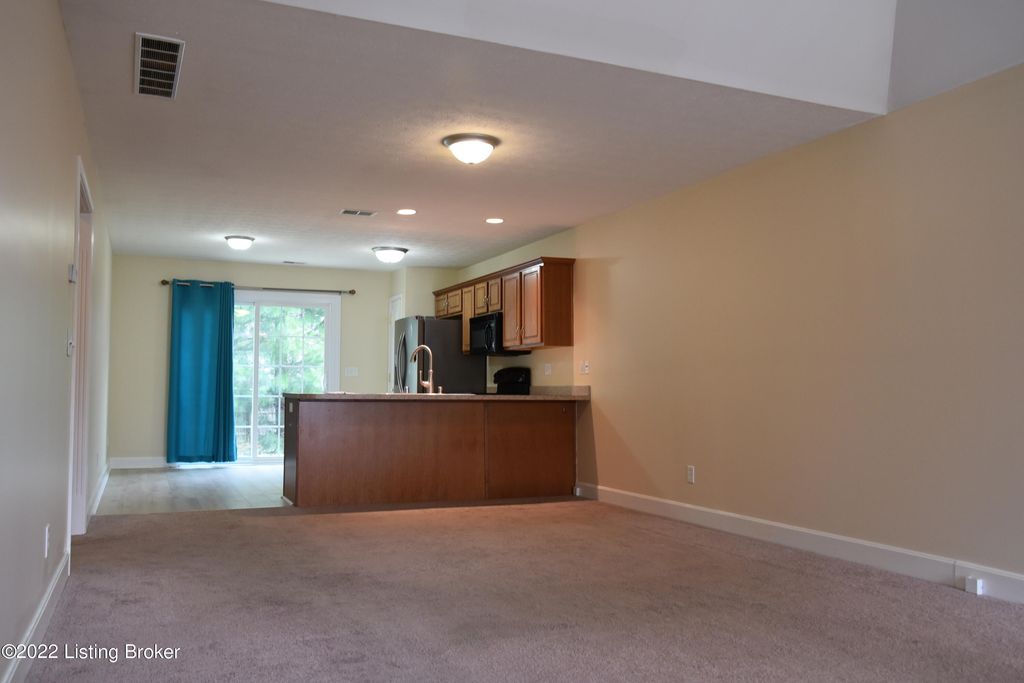 Photo of 7217 Michael Benjamin Cir, Crestwood, KY 40014 (MLS # 1722113)