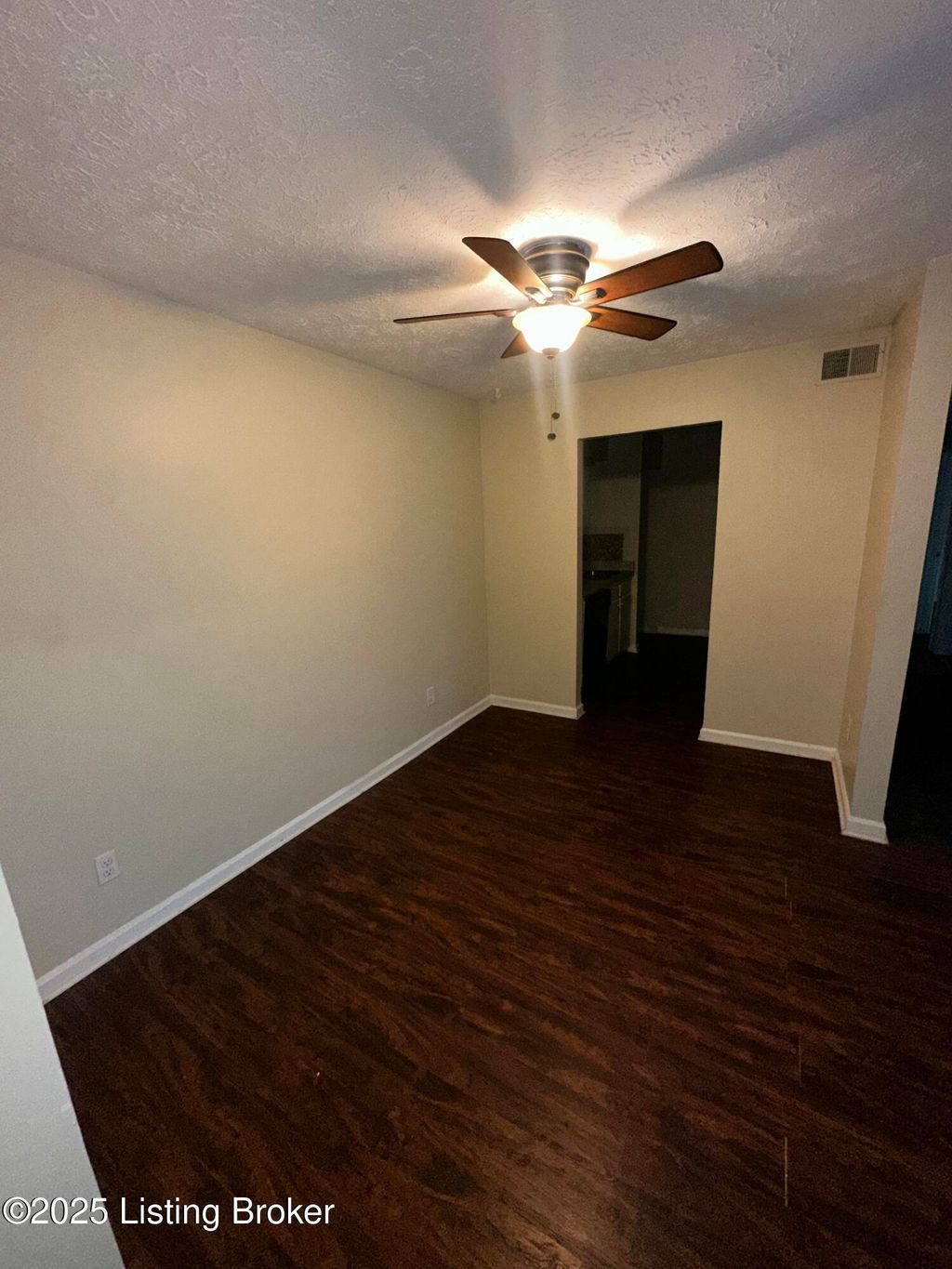 Photo of 3502 Lodge Ln #APT 336, Louisville, KY 40218 (MLS # 1705848)