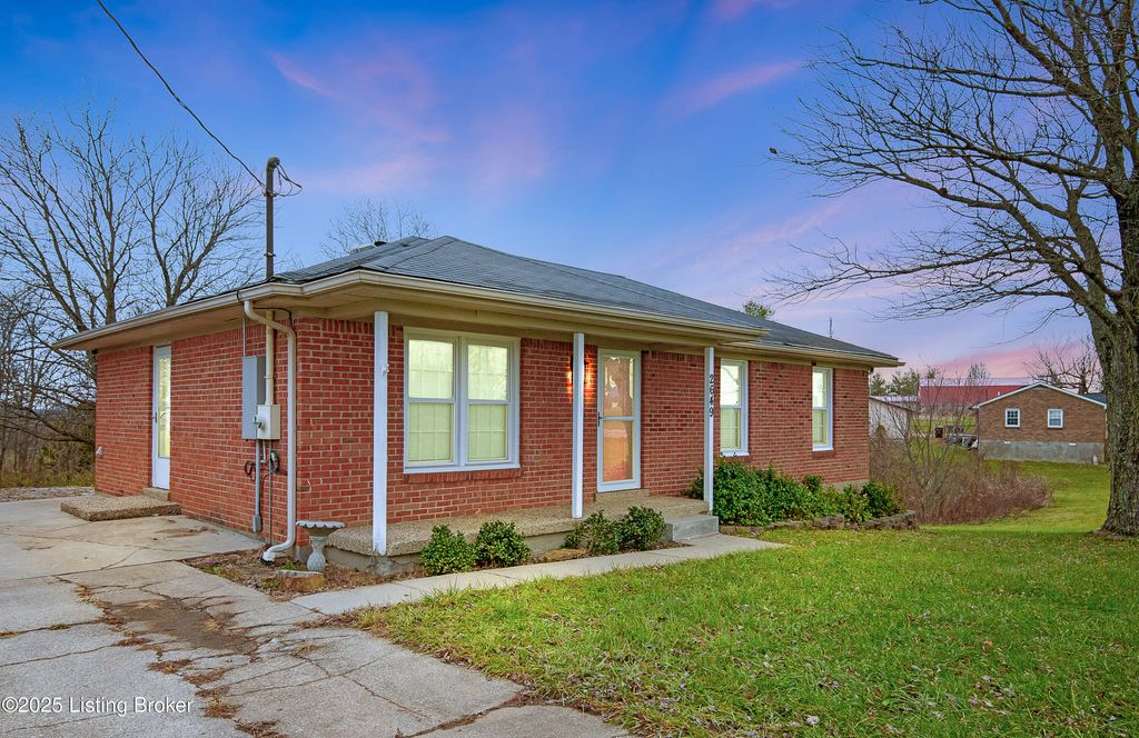 Photo of 2649 Lake Jericho Rd, Smithfield, KY 40068 (MLS # 1708214)