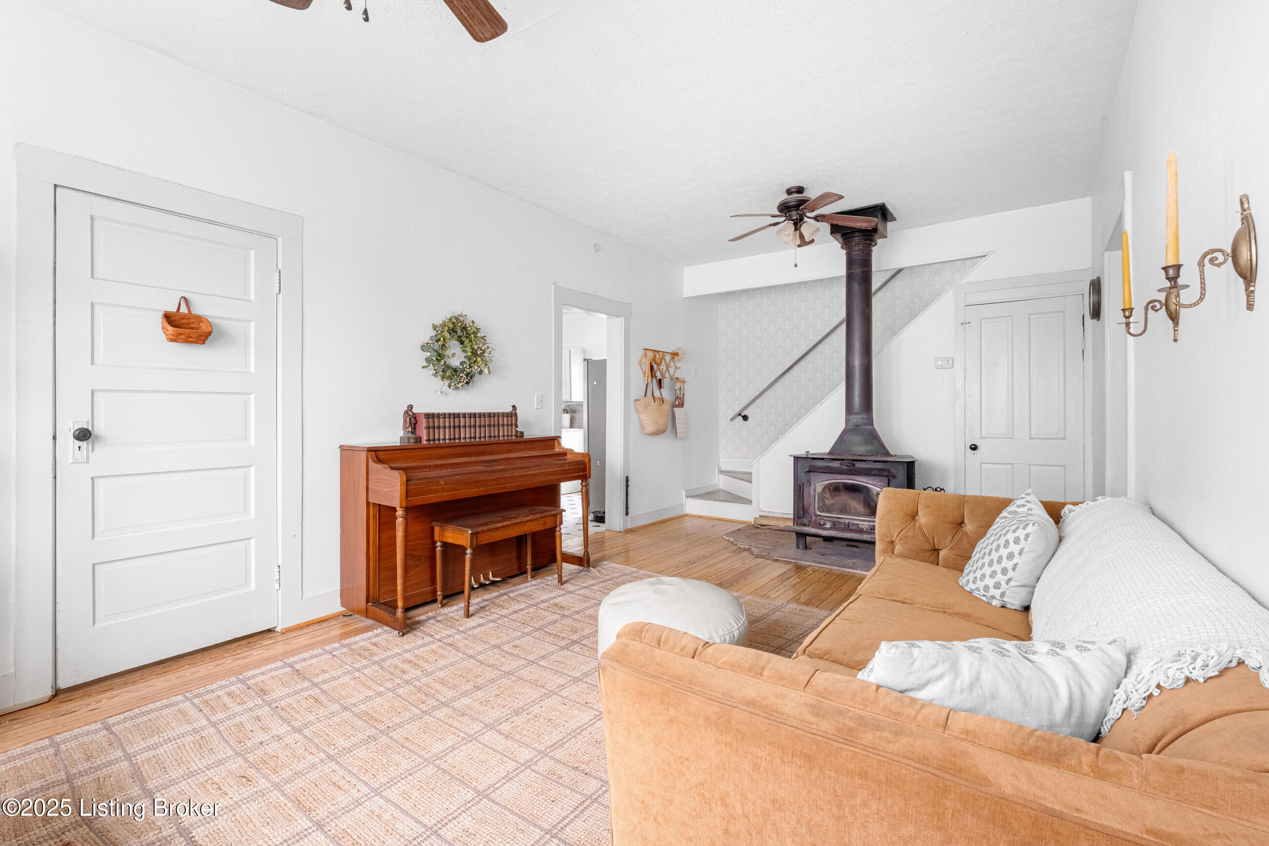 11985 Mt Eden Rd, Waddy, Kentucky image 10
