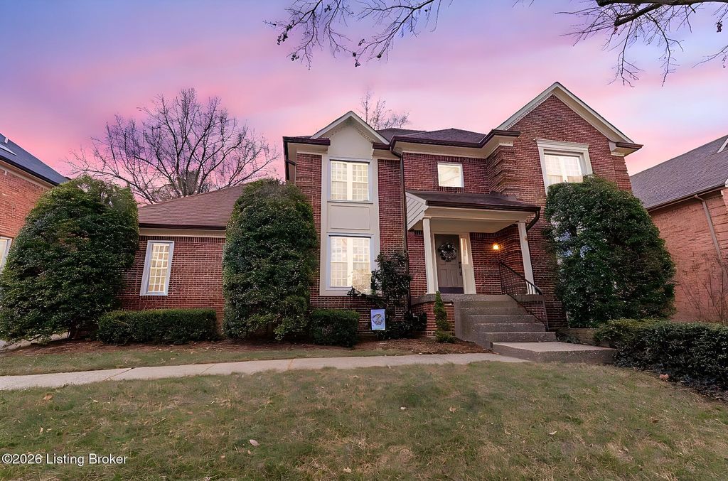 Photo of 1614 Night Hawk Ct, Louisville, KY 40223 (MLS # 1707244)