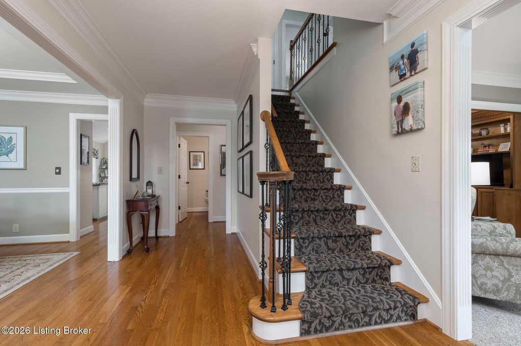 Photo of 1614 Night Hawk Ct, Louisville, KY 40223 (MLS # 1707244)