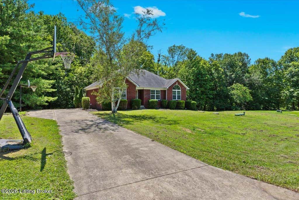 Photo of 171 Cardinal Ct, Mt Eden, KY 40046 (MLS # 1723398)