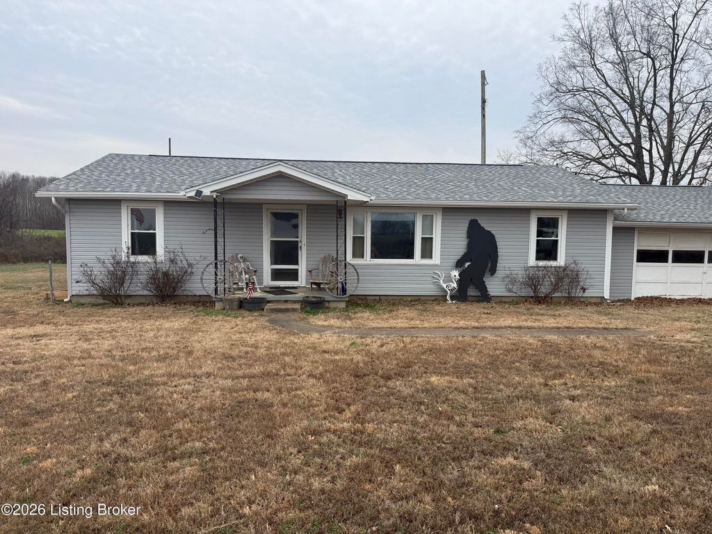 Photo of 511 Old Mining City Rd, Beaver Dam, KY 42320 (MLS # 1706745)