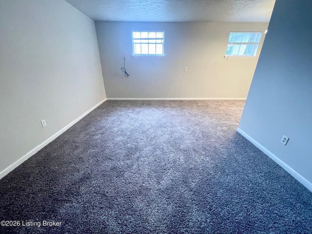 Photo of 116 E Harrison Ave #4, Clarksville, IN 47129 (MLS # 1717036)