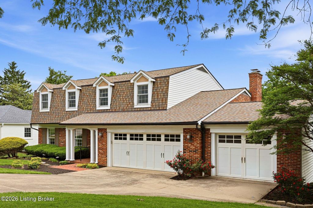 Photo of 710 Daneshall Dr, Louisville, KY 40206 (MLS # 1717364)