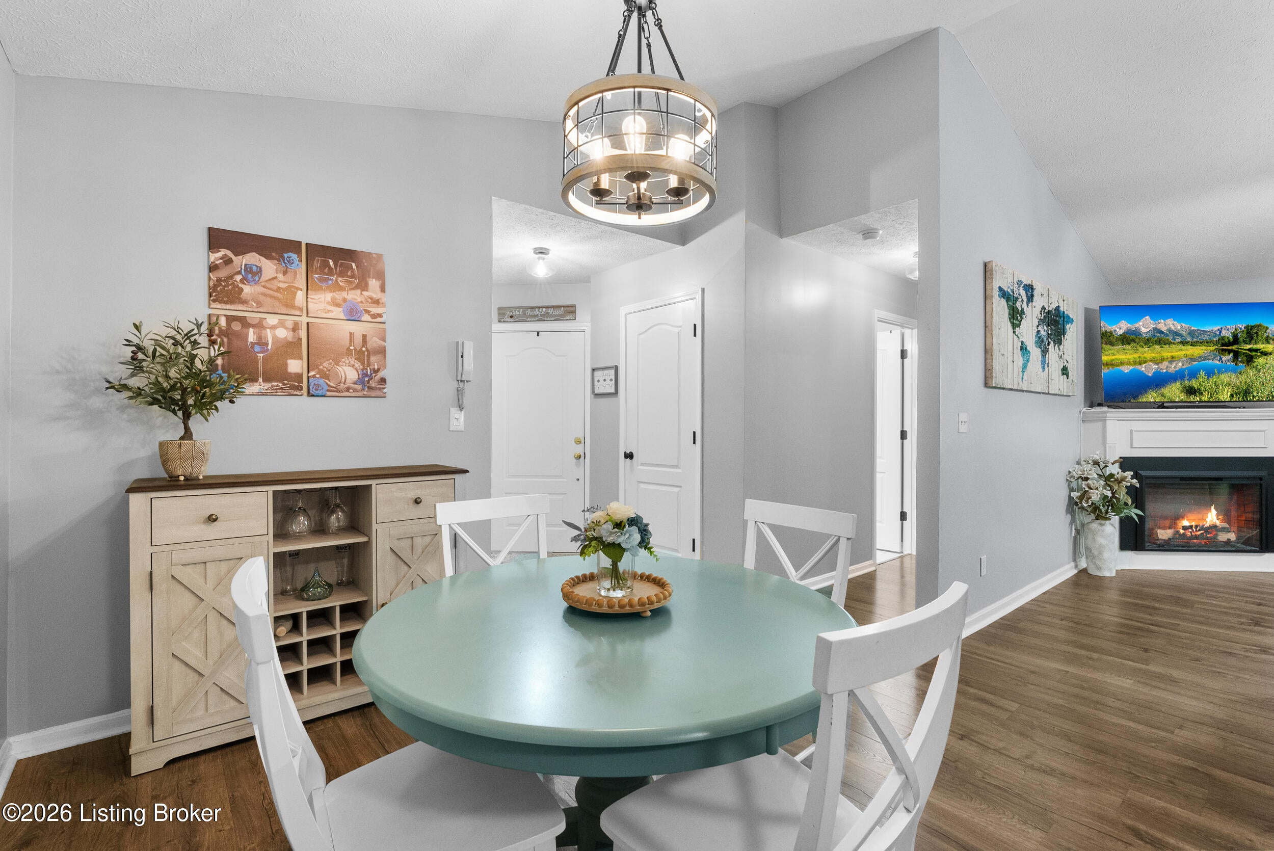 9208 Hawthorne Pointe Dr 203