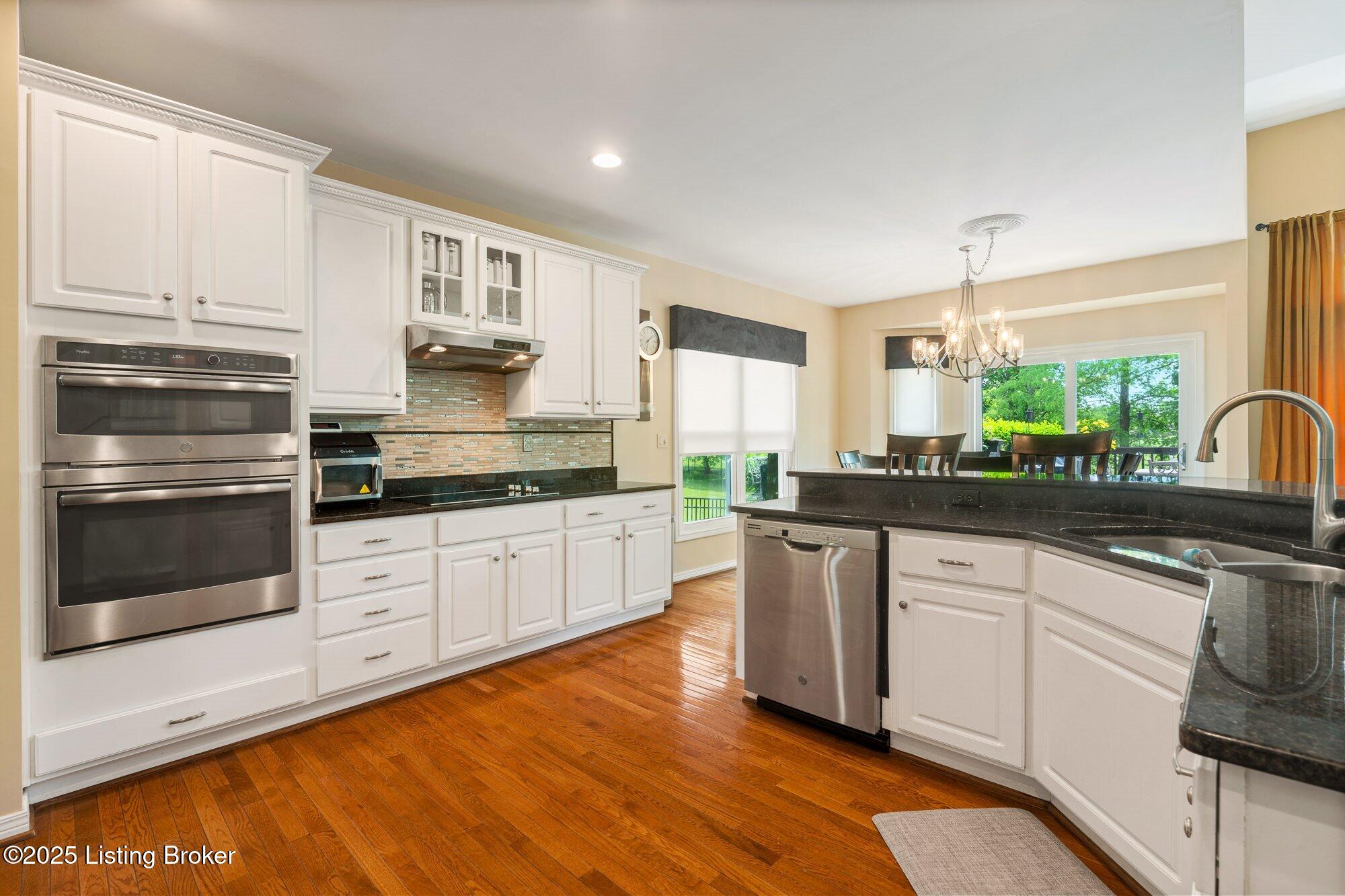 10404 Championship Ct, Prospect, Pennsylvania image 14