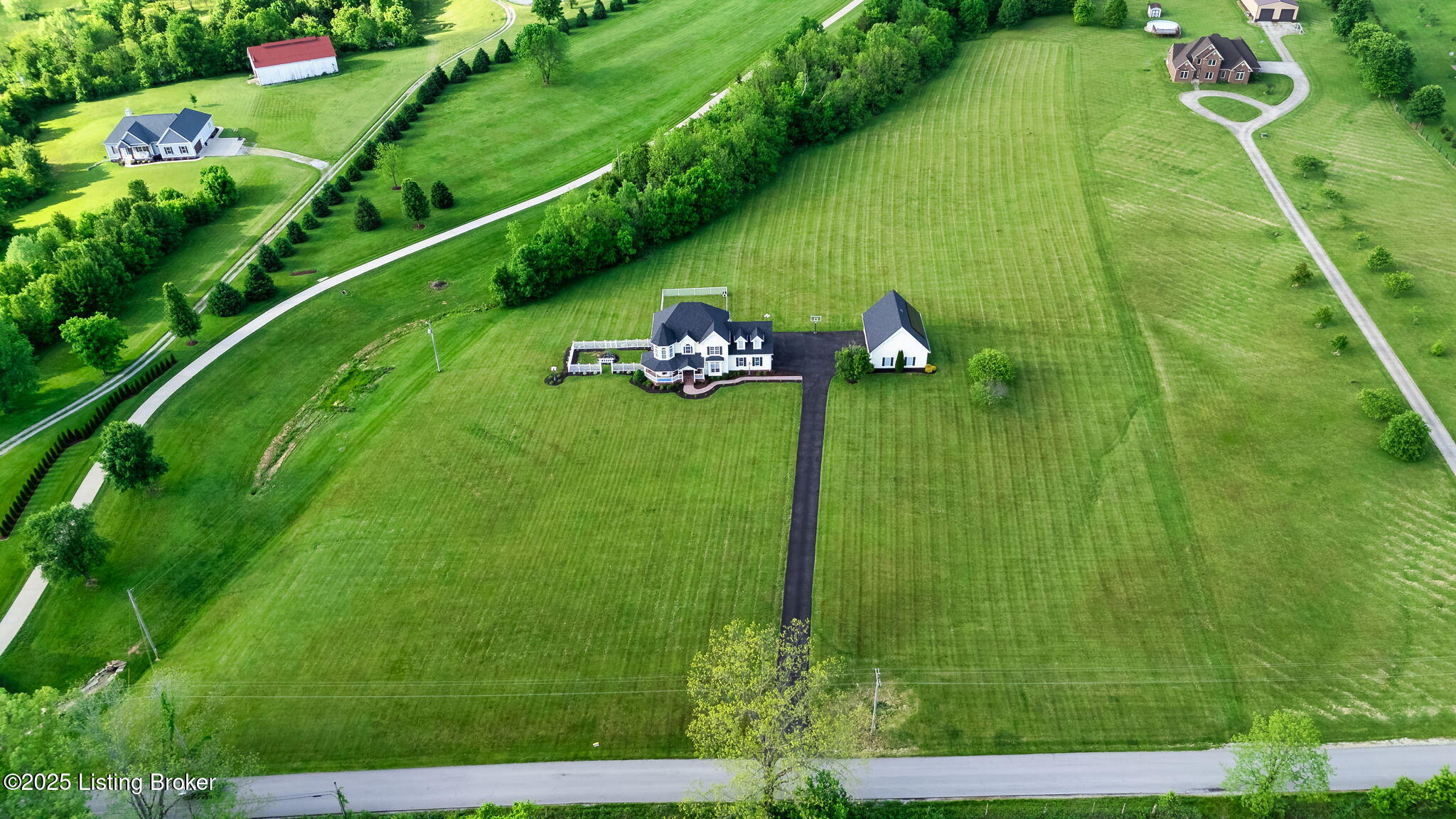 397 Yoder Tipton Rd, Taylorsville, Kentucky image 4