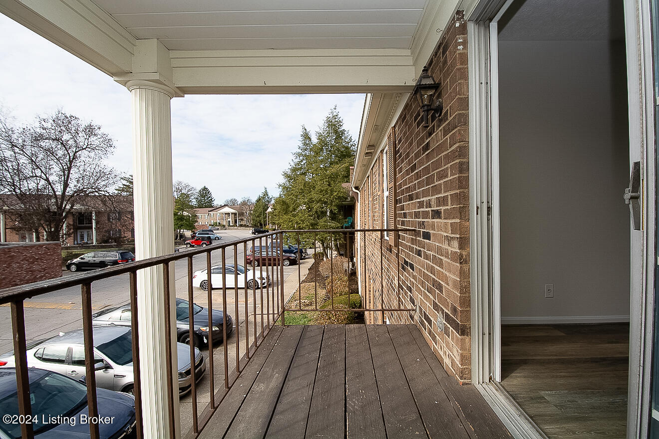 312 Logsdon Ct, Louisville, Kentucky image 28