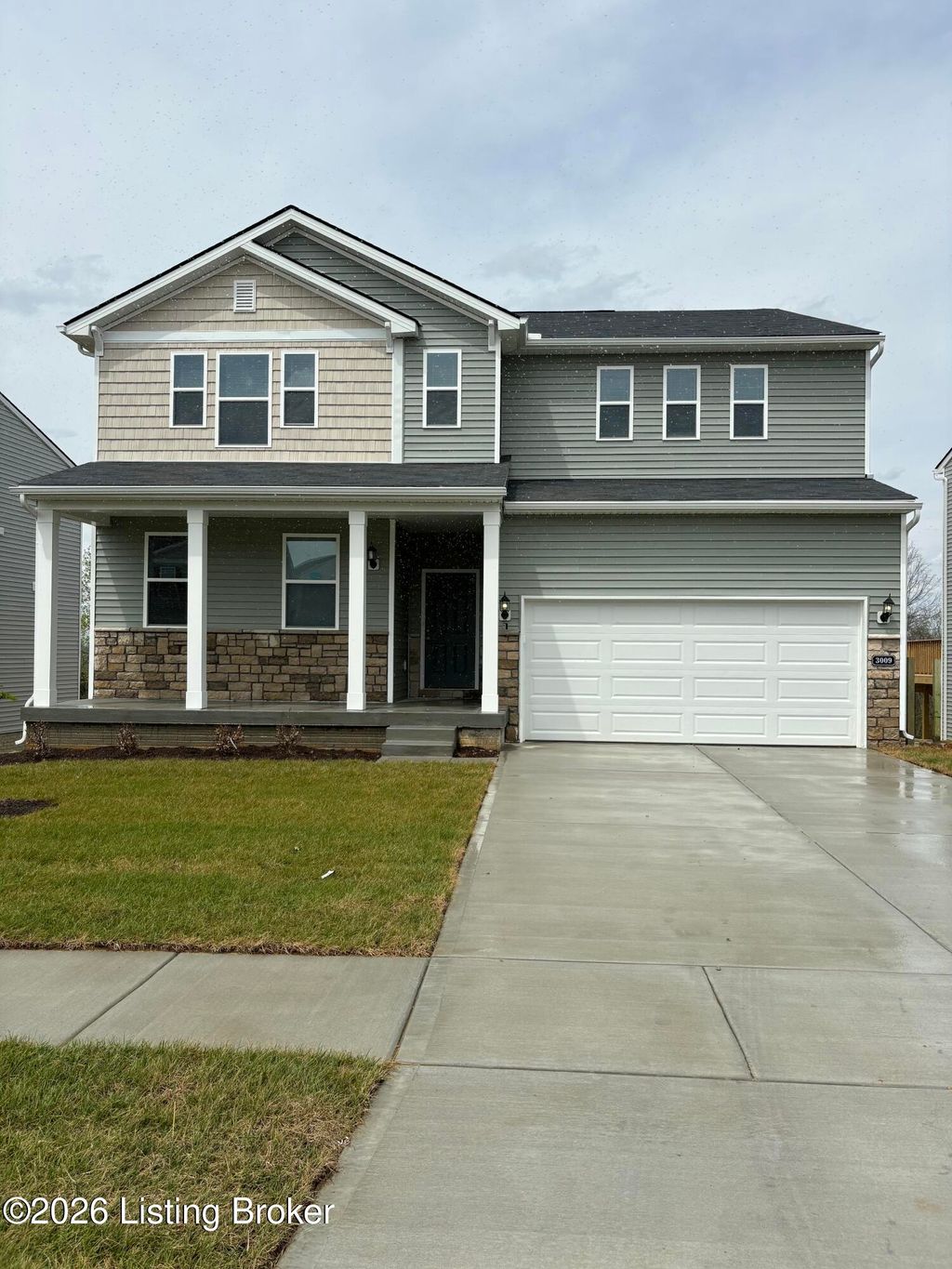 Photo of 3009 Aiken Back Ln, La Grange, KY 40031 (MLS # 1710119)