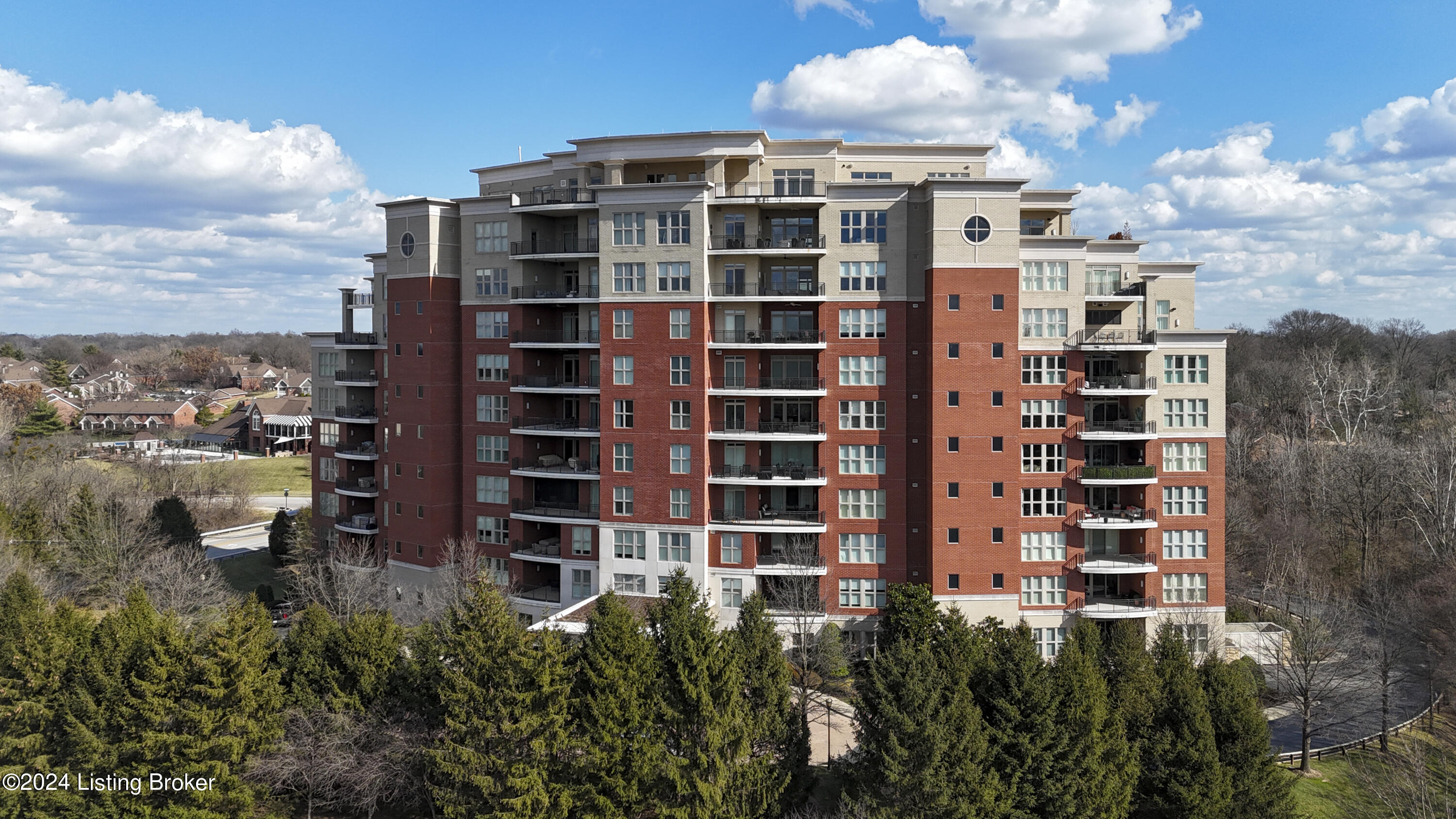 6600 Seminary Woods Pl #501, Louisville, Kentucky image 2