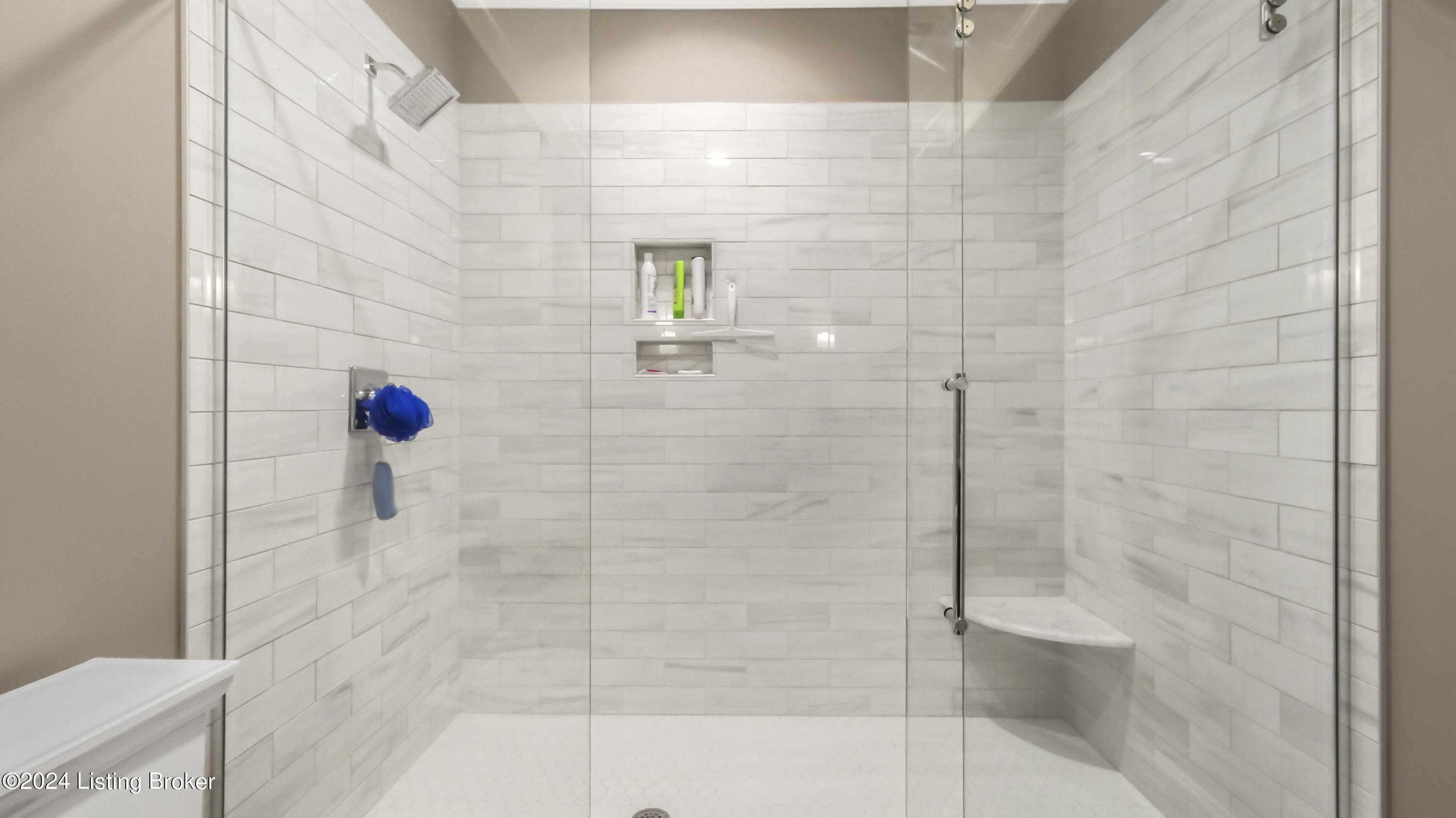 6600 Seminary Woods Pl #501, Louisville, Kentucky image 37
