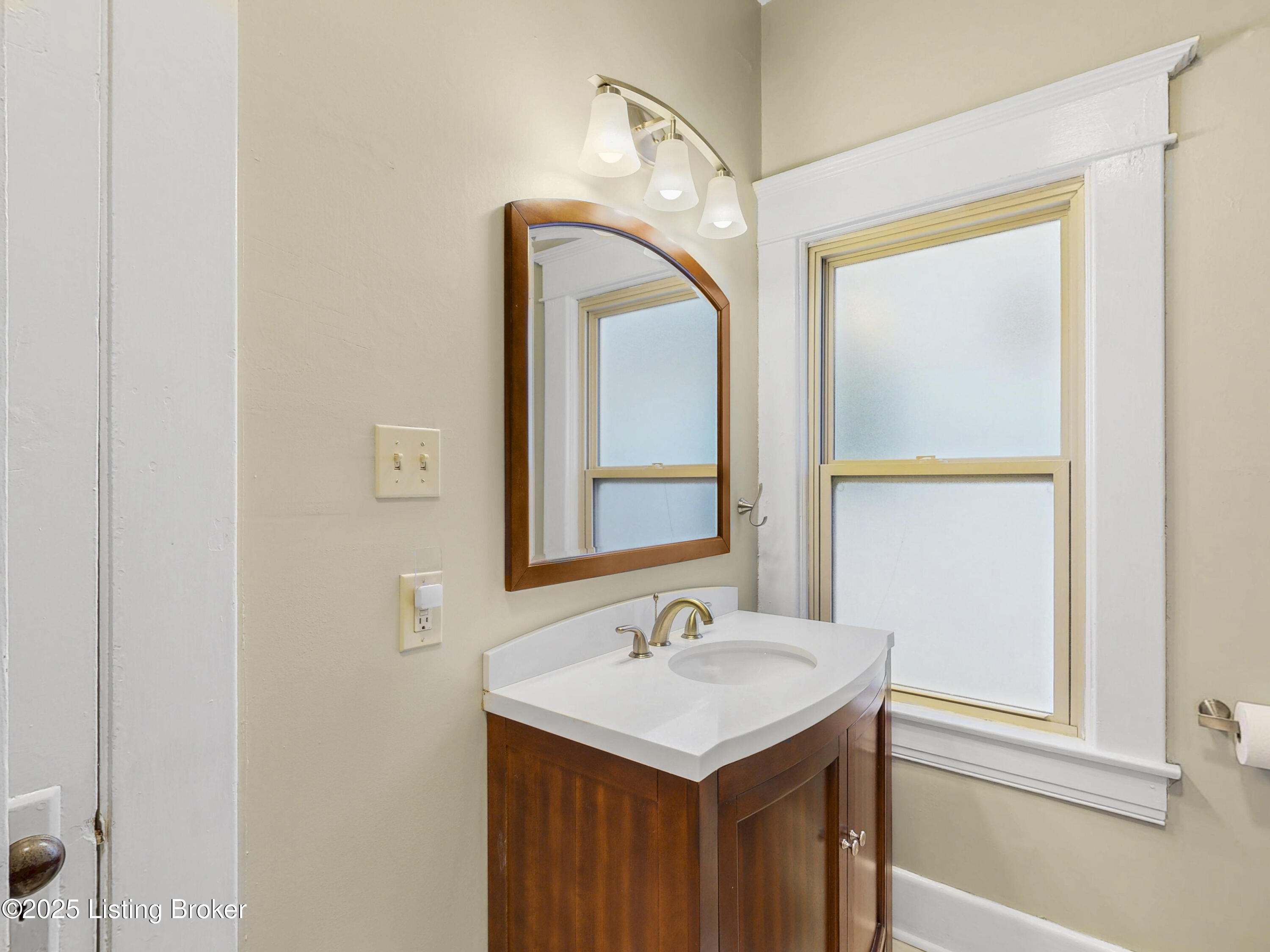 2019 Maryland Ave, Louisville, Kentucky image 26