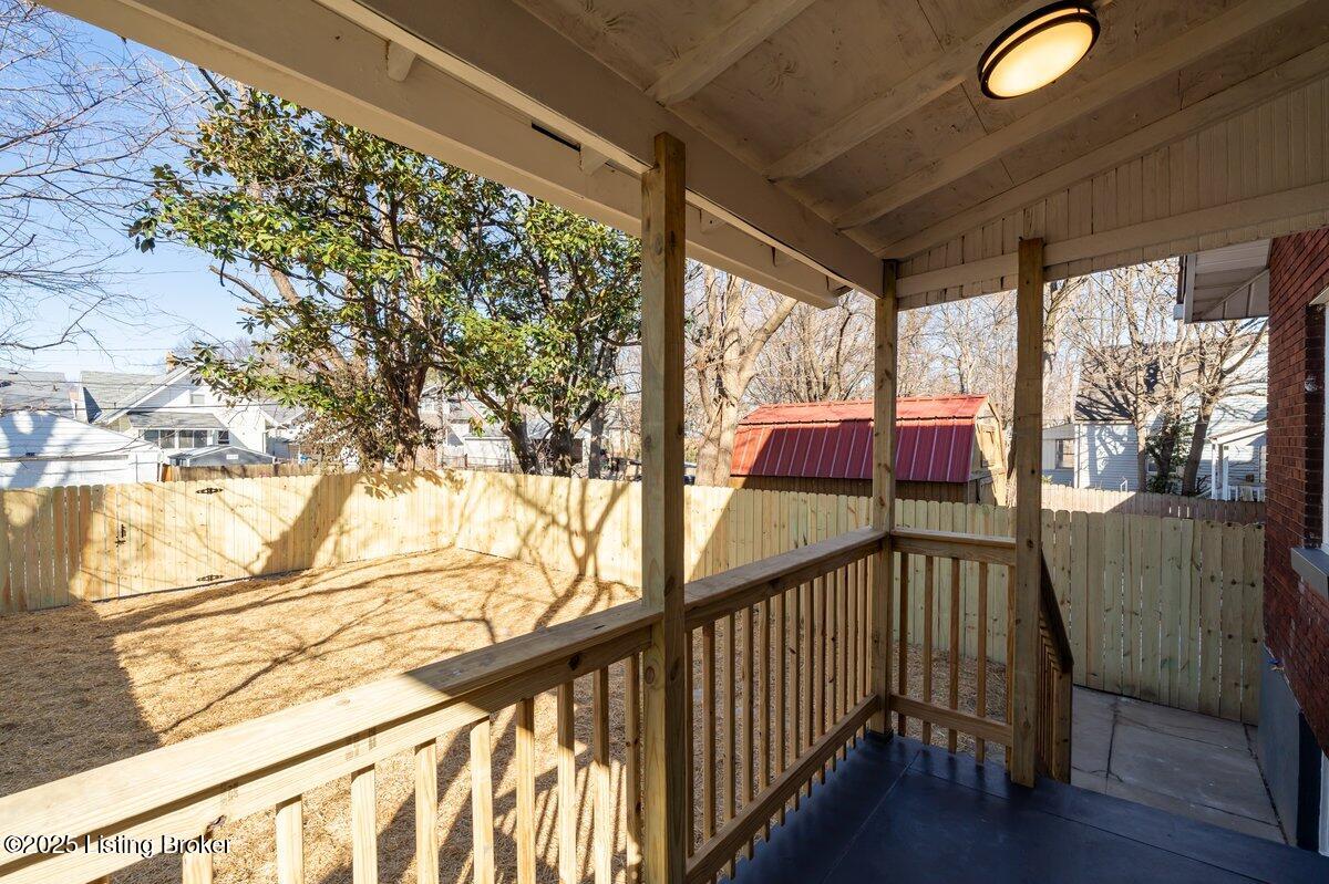 326 Cecil Ave, Louisville, Kentucky image 29