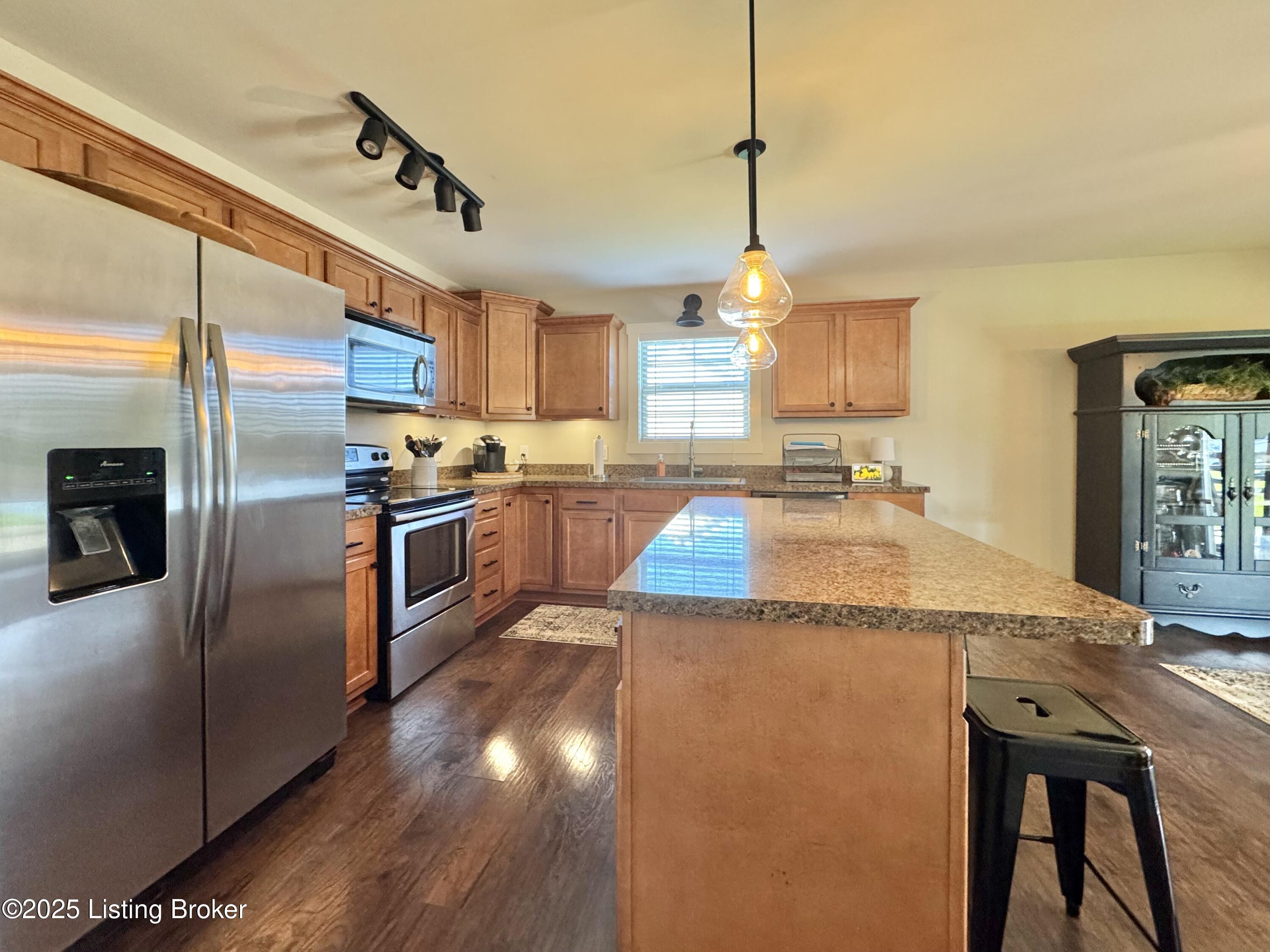 4815 Deer Creek Pl, Smithfield, Kentucky image 18