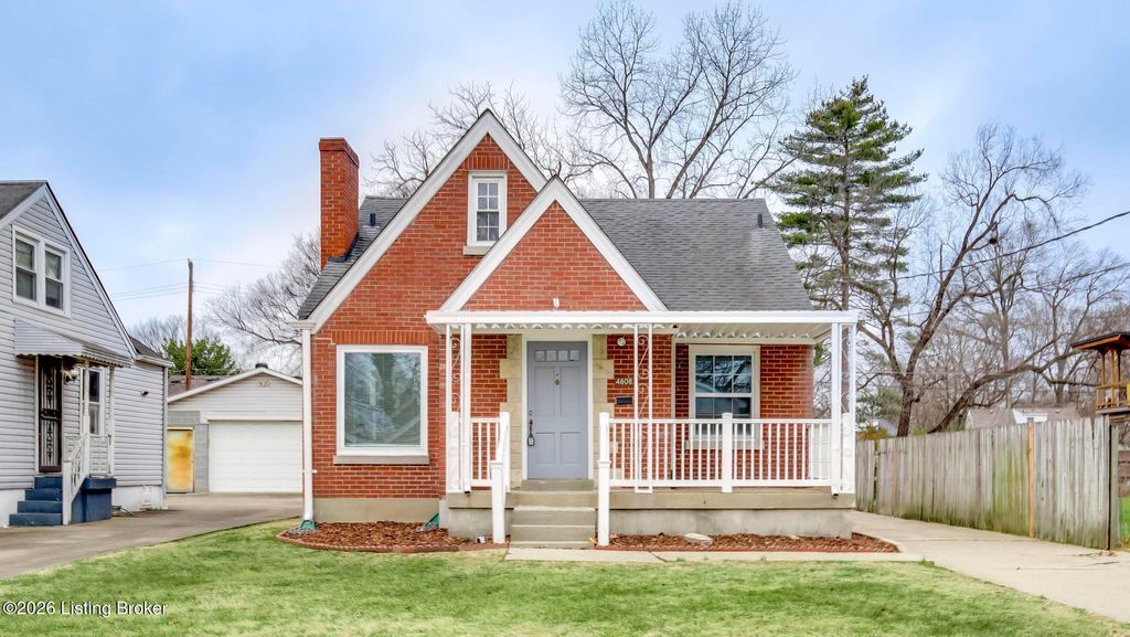 Photo of 4808 S 5th St, Louisville, KY 40214 (MLS # 1706309)