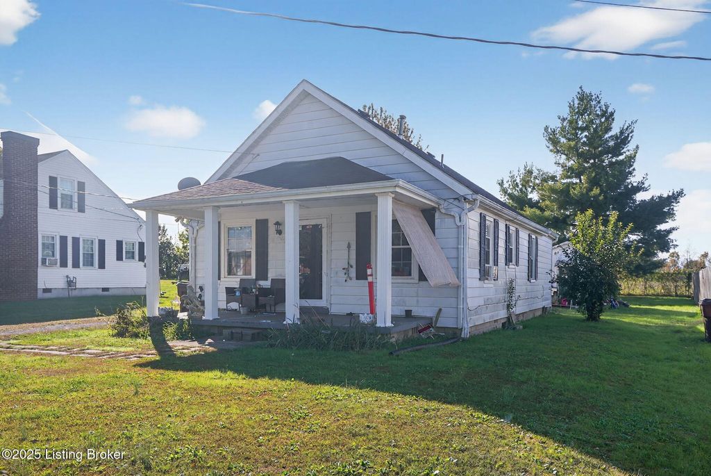 Photo of 106 Shearin Ave, Danville, KY 40422 (MLS # 1702142)