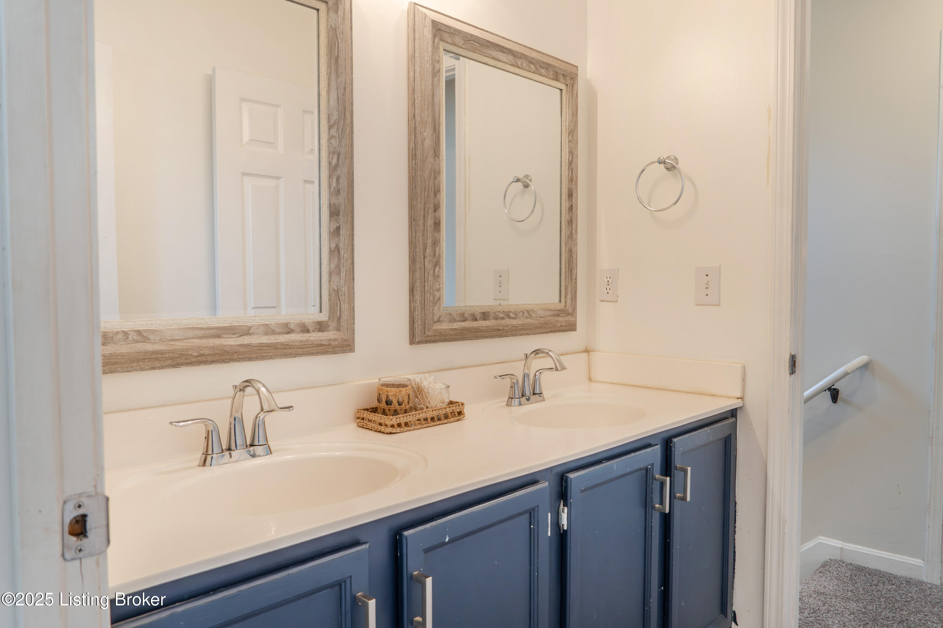 12207 Hideaway Ct, Louisville, Kentucky image 31