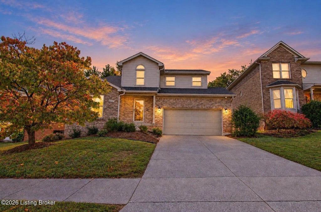 Photo of 3322 Audubon Ridge Dr, Louisville, KY 40213 (MLS # 1731266)