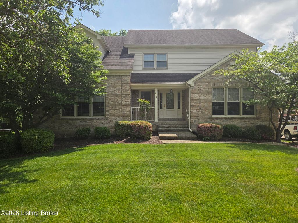 Photo of 7134 Shefford Ln, Louisville, KY 40242 (MLS # 1716369)