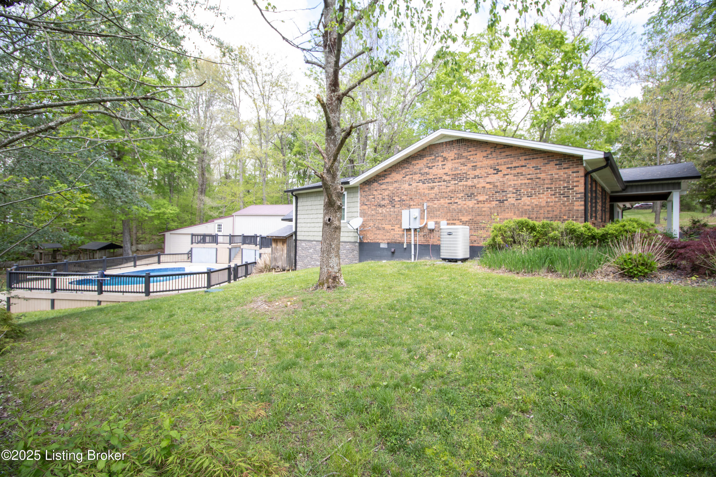 1353 Ferrill Hill Rd, Buffalo, Kentucky image 5