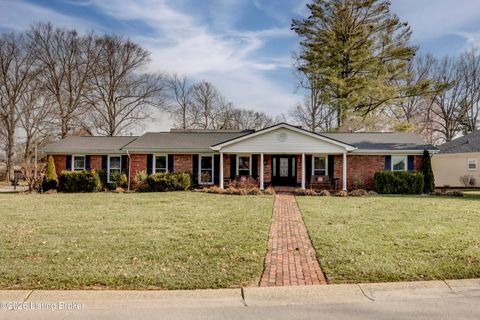 Photo of 401 Edinburgh Pl, Louisville, KY 40222 (MLS # 1706316)