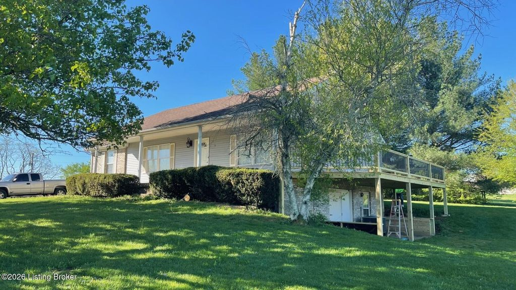 Photo of 519 Kelly Dr, Taylorsville, KY 40071 (MLS # 1713777)