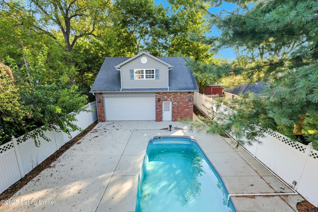 Photo of 3407 Fayette Ave, Louisville, KY 40213 (MLS # 1705385)