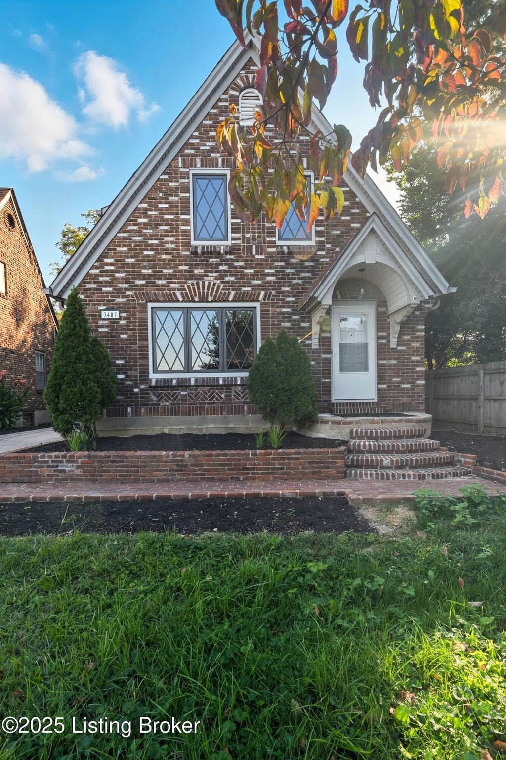 Photo of 3407 Fayette Ave, Louisville, KY 40213 (MLS # 1705385)