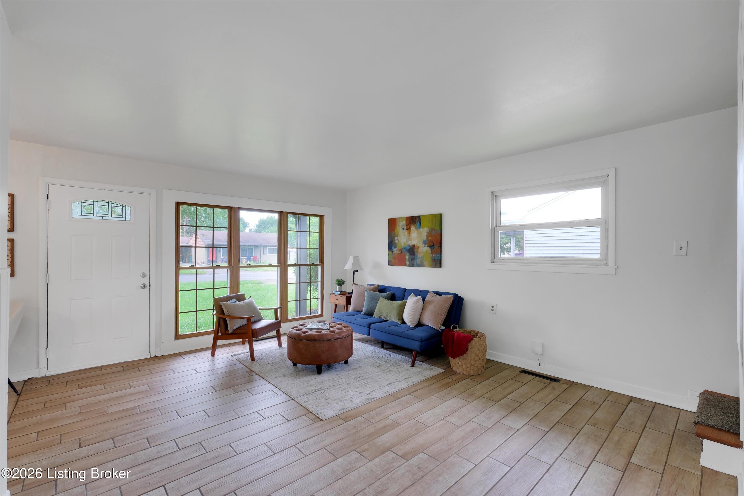 3115 Doreen Way