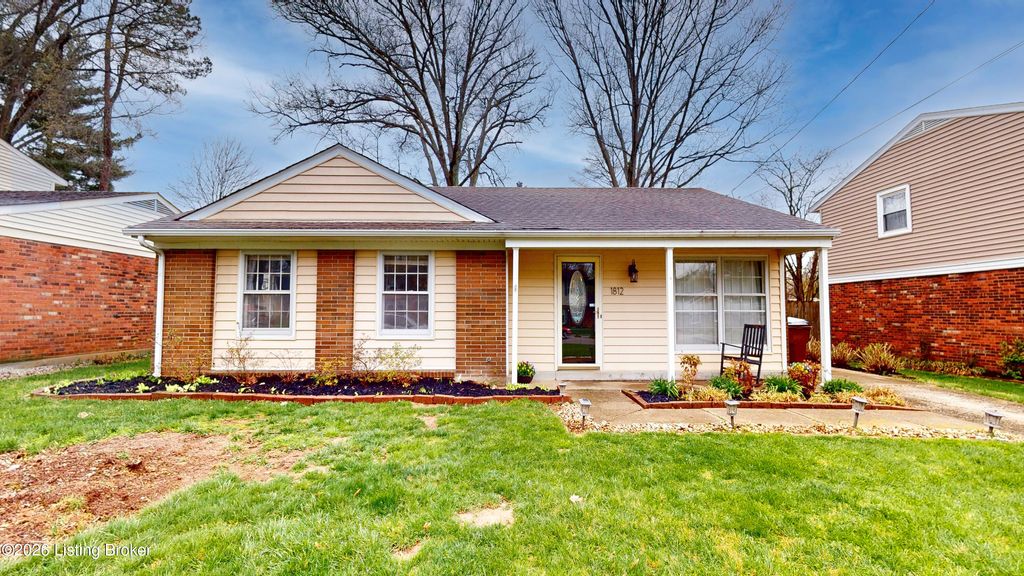 Photo of 1812 The Meadow Rd, Louisville, KY 40223 (MLS # 1713317)