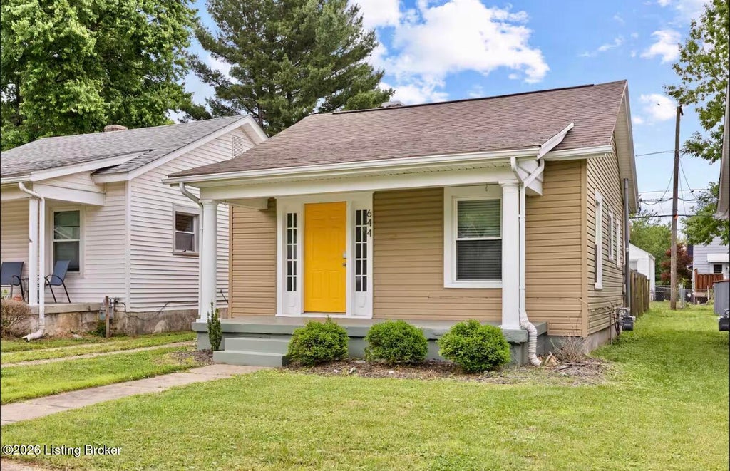 Photo of 644 Merwin Ave, Louisville, KY 40217 (MLS # 1719152)