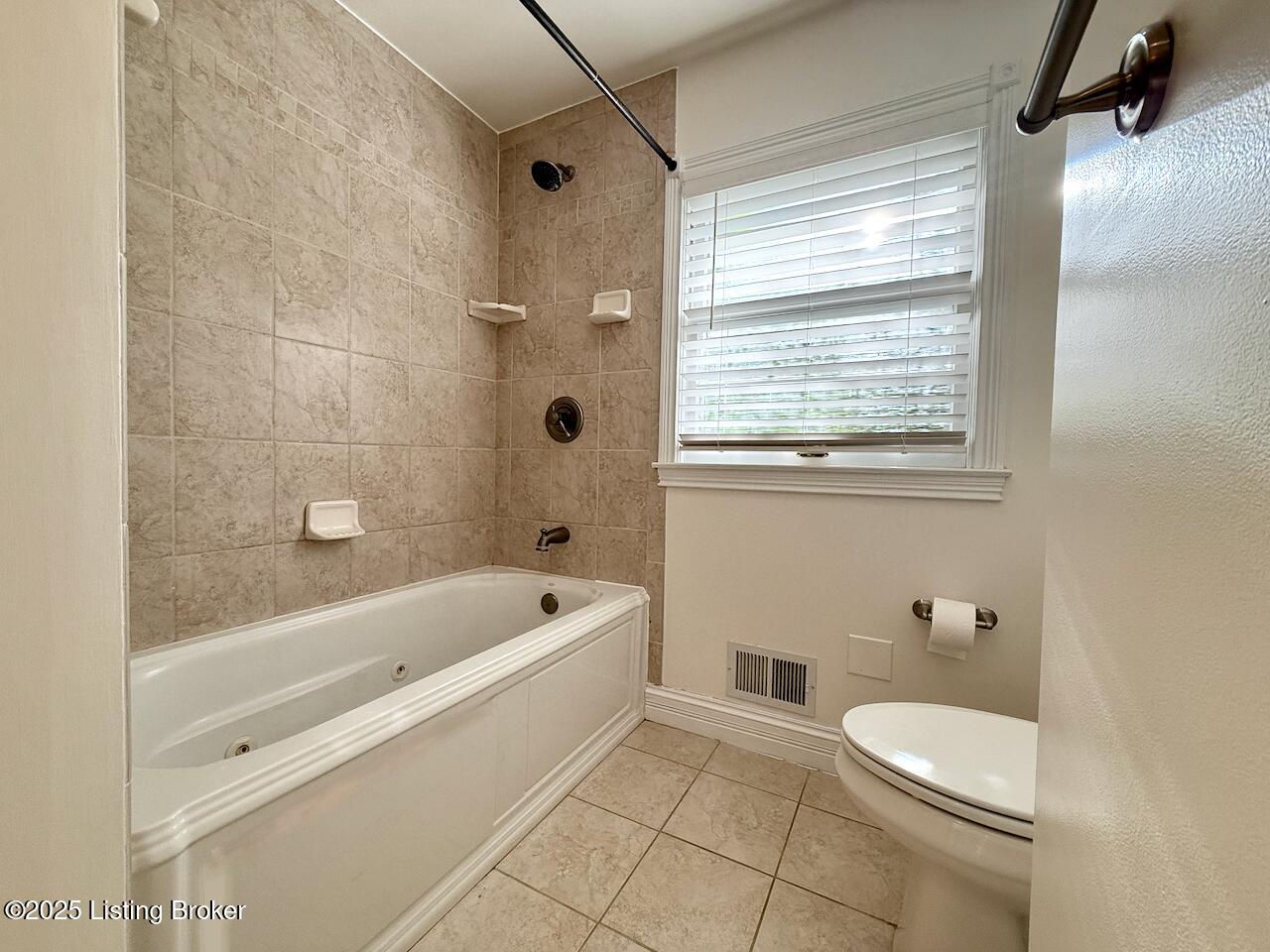 2903 Cambridge Rd, Louisville, Kentucky image 16