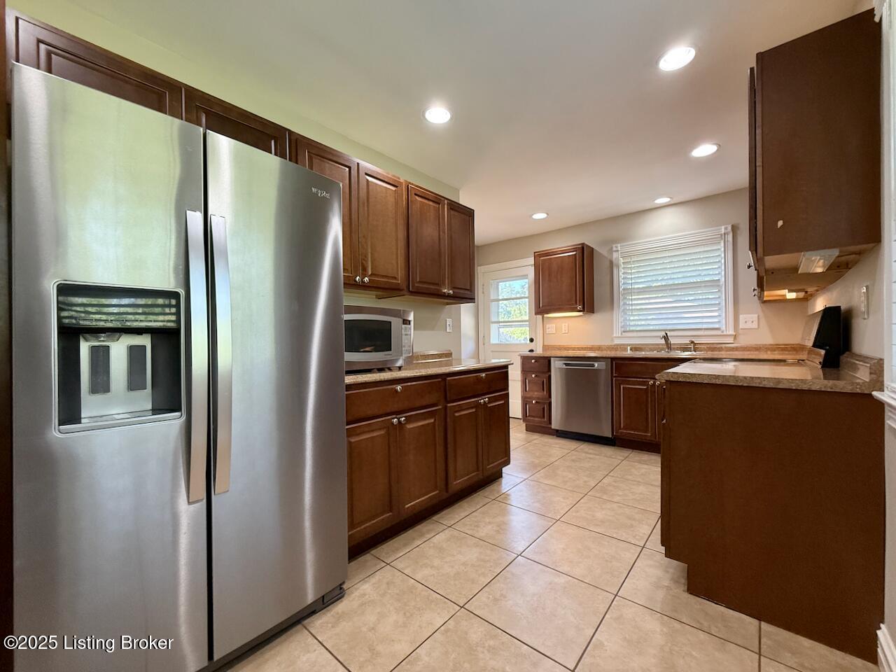 2903 Cambridge Rd, Louisville, Kentucky image 11