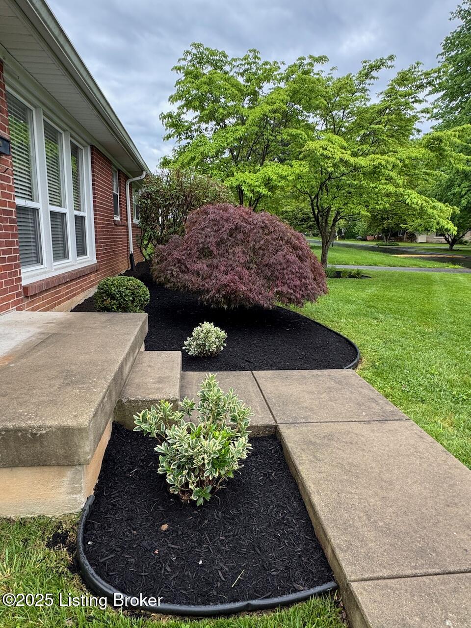 2903 Cambridge Rd, Louisville, Kentucky image 4