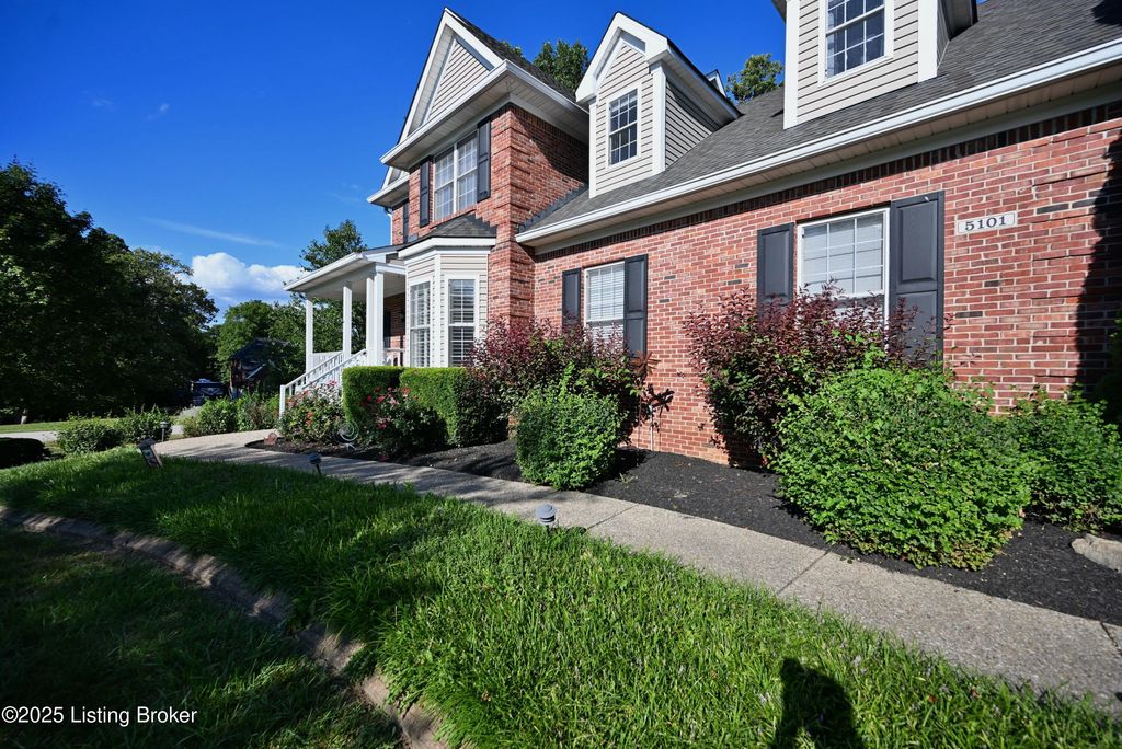 Photo of 5101 Clare Cove, Buckner, KY 40010 (MLS # 1697183)