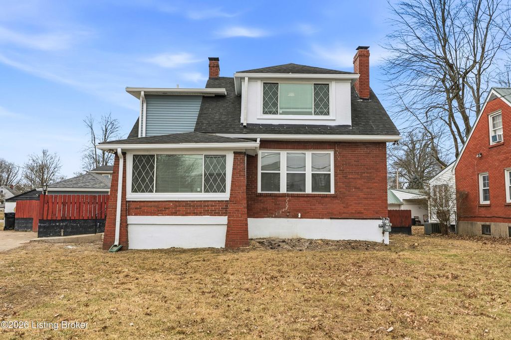 Photo of 1190 Bicknell Ave, Louisville, KY 40215 (MLS # 1708073)