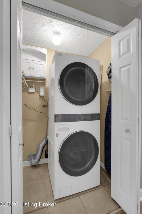 Tiny photo for 1108 Schiller Ave, Louisville, KY 40204 (MLS # 1709514)