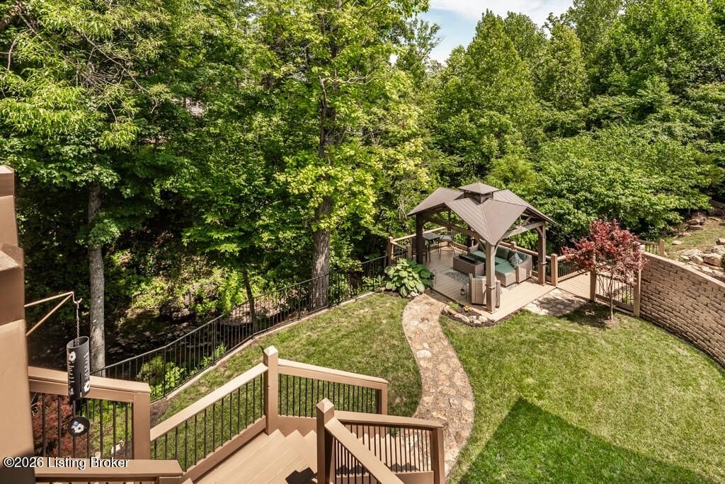 Photo of 150 Hidden Falls Dr, Mt Washington, KY 40047 (MLS # 1720342)