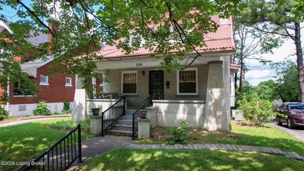 Photo of 1059 Eastern Pkwy, Louisville, KY 40217 (MLS # 1719276)