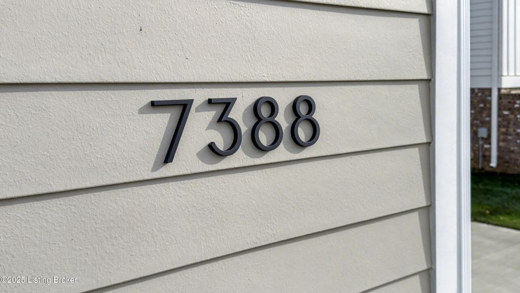 Photo of 7388 Edith Way, Crestwood, KY 40014 (MLS # 1703272)